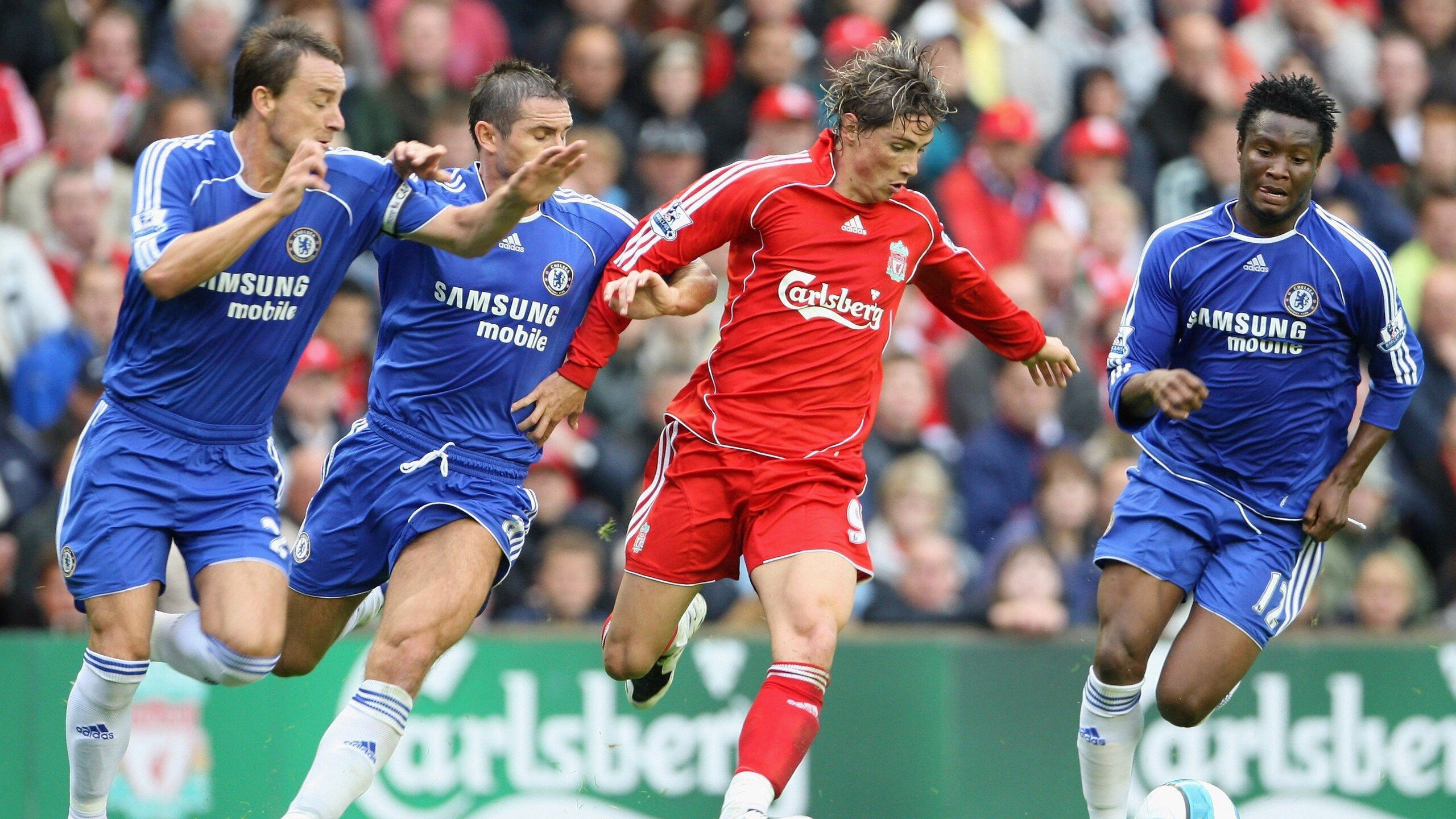 “英超决战临近，豪门比赛逐渐升温”，英超落寞豪门